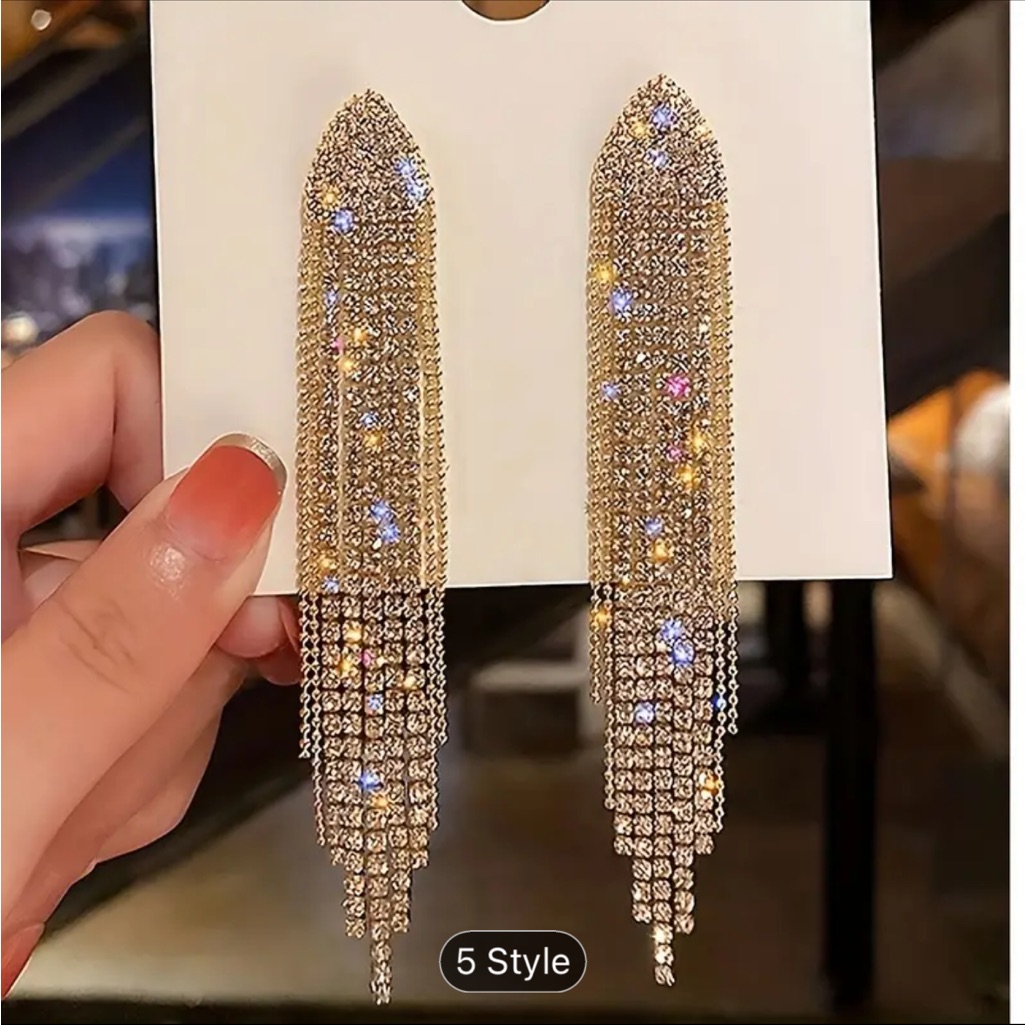 Rhinestone Dangle Earring